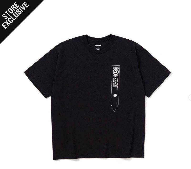 NEIGHBORHOOD × SAINT Mxxxxxx Tシャツ | myglobaltax.com