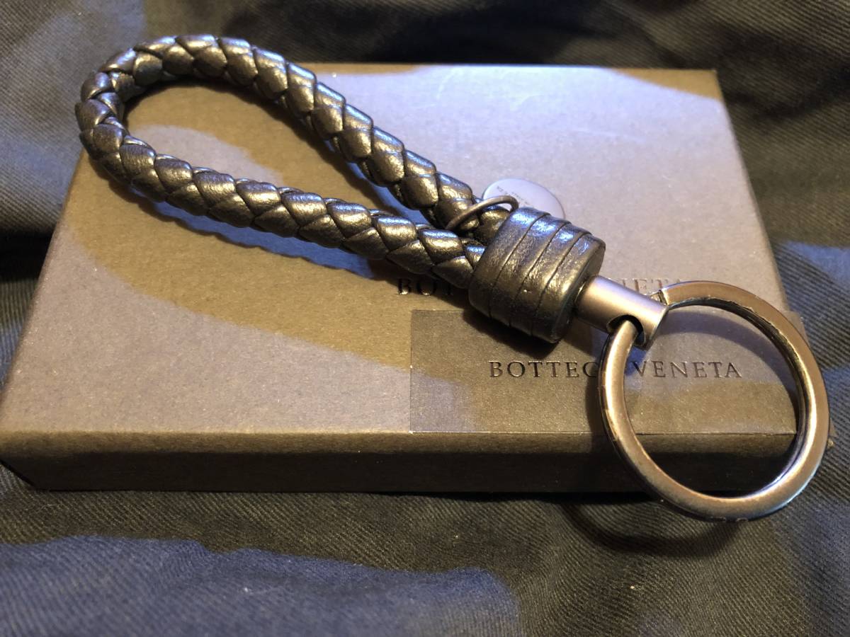 残り1【新品】BOTTEGA VENETA ボッテガ さくらんぼ キーホルダー