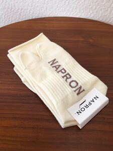 ● 送料￥180～ ● メンズ｜25.0～27.0cm ■ NAPRON ナプロン たび型 靴下 ソックス 白 足袋 日本製 Japan シンプル (新品)(即決)(正規品)