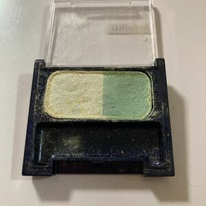  media *la stay ng eyeshadow a* I color *GN-1* green group * regular price 713 jpy 