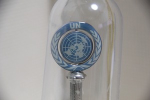 UN 国際連合 テーブルベル 検索 ＵＮ オーナメント 置物 ロゴ マーク グッズ