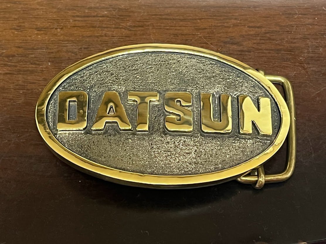 Superb USA Fully Handmade Brass Solid Datsun Buckle Datsun Nissan Classic Car Vintage Car Hakosuka Kenmeri Bluebird Laurel, accessories, clock, Men's Accessories, buckle