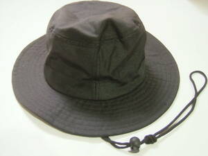 キッズ帽子　黒　紐付き　52cm　つば6cm　微撥水　ポリエステル