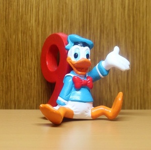  Donald Duck PVC figure number 9 Lucky number Donald woruto Disney Ame toy 