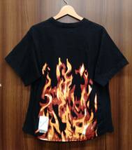 TENDER PERSON / テンダーパーソン プリント 半袖Tシャツ FLAMEPATTERN TEE AL-TO-1216 炎 ブラック 表記サイズ00 サイズXS相当_画像2