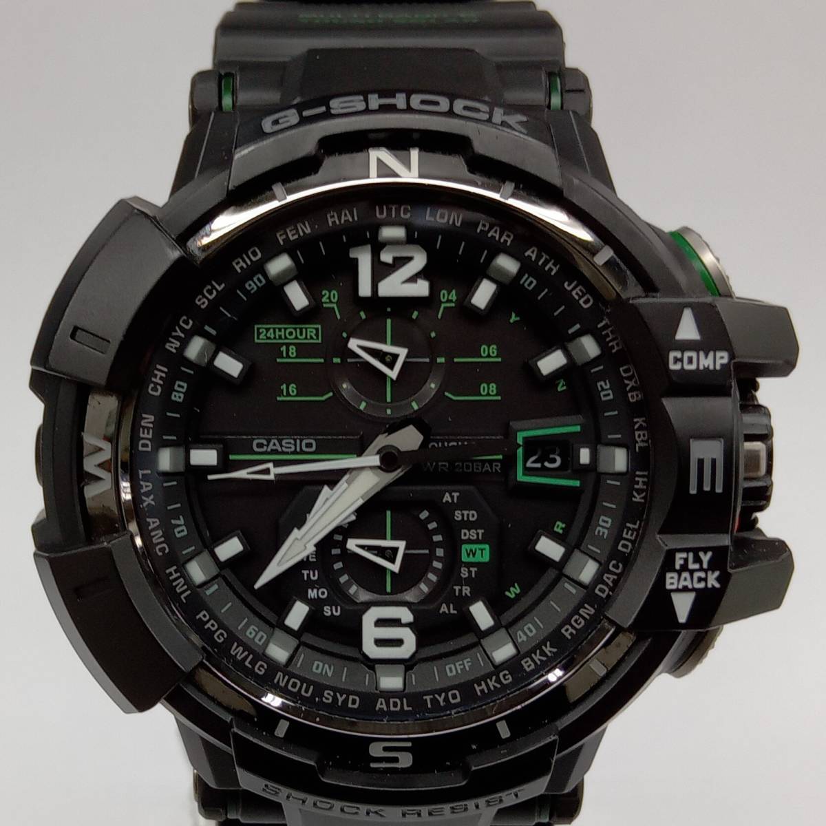 カシオ G-SHOCK スカイコックピット GW-A1100-1A3JF オークション比較