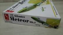 プラモデル amt Gloster Meteor Mk.1 includes pilot and V-1 'Buzz Bomb' S=1/48_画像4