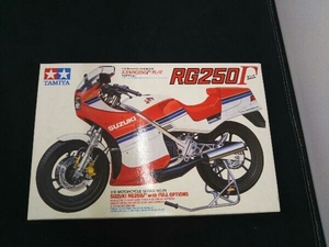 Пластическая модель Tamiya Suzuki RG250γ (гамма) Полные опции 1/12 Auto по серии