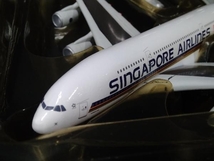 DRAGON WINGS ドラゴン 55555 SINGAPORE AIRLINES シンガポール航空 A380 1/400_画像4
