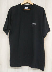 VETEMENTS ヴェトモン 2021AW Fuck Definition Tee 半袖Tシャツ 英字プリント [UA52TR160B] ブラック 黒 メンズ ユニセックス [L]