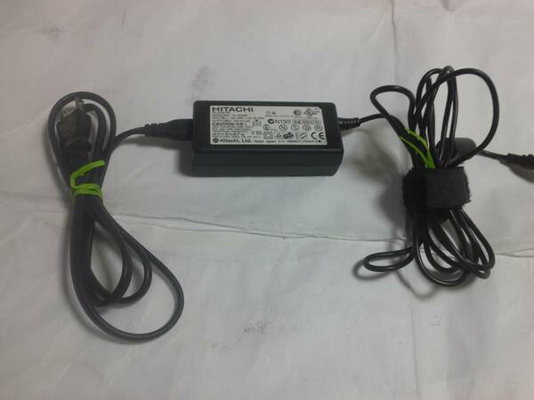 ●HITACHI AC ADAPTER PC-AP5800