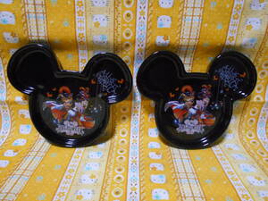 ♪ディズニー美品東京ディズニーシーハロウィン2009陶器製ミッキーマウス型プレート２枚セットミッキーマウス＆ミニーマウス