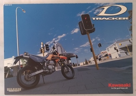 D-TRACKER　(BA-LX250E)　車体カタログ　2003年2月　Dトラッカー　古本・即決・送料無料　管理№ 4843A