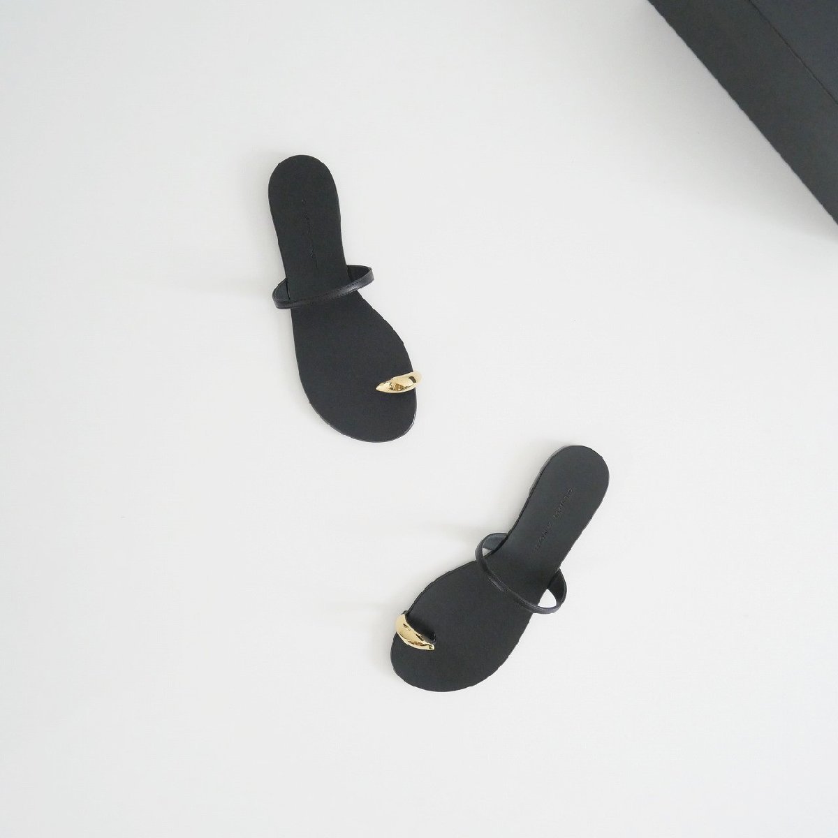 ヤフオク! -giuseppe zanotti サンダルの中古品・新品・未使用品一覧