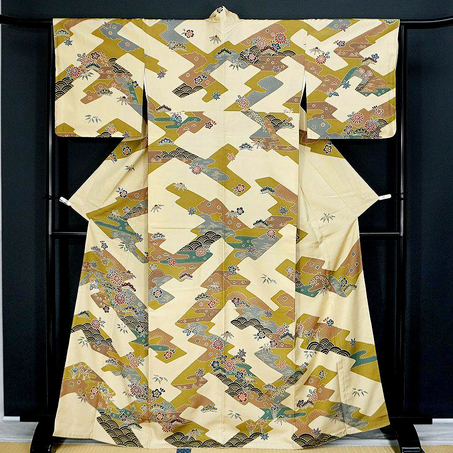 ヤフオク! -「白山紬 訪問着」の落札相場・落札価格