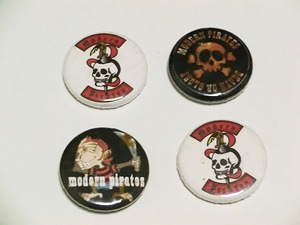 MODERN PIRATES モダンパイレーツ バッチ 4個set 中古 缶バッジ パンク ロカビリー サイコビリー ハードコア 666 PUNK RISK BOUNTY HUNTER