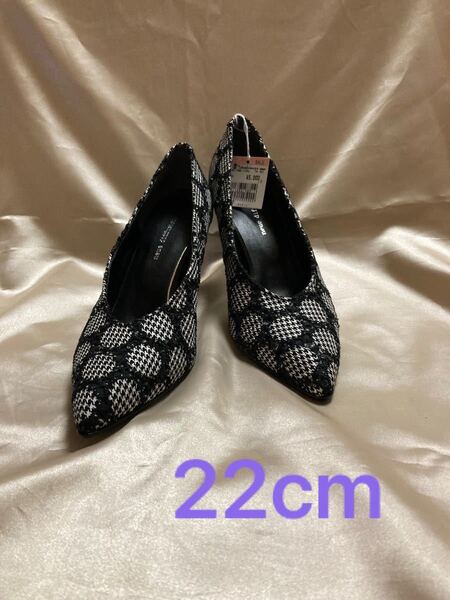 neue diffusion 水玉ブラックパンプス 小さいサイズ 22cm