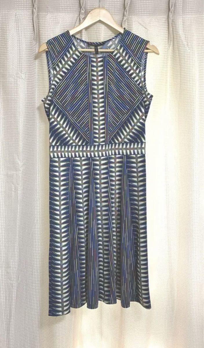 BCBG ブイカットワンピース ドレス 02/S レディースファッション