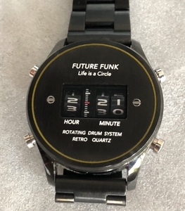 FUTURE FUNK デジタル 時計 ローラー式 黒 ブレスレット ROLLER DIGITAL オマージュ ウォッチ や 70’s 好きに も フューチャー ファンク