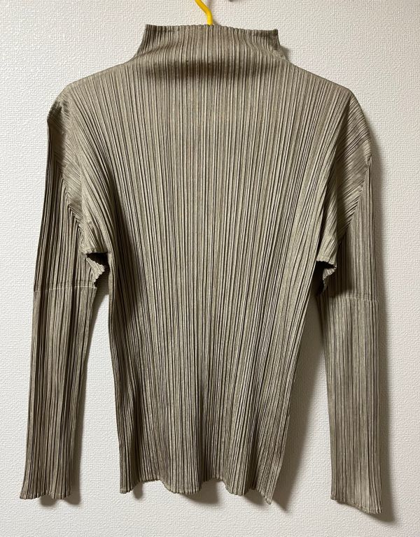 ヤフオク! -「イッセイミヤケ プリーツプリーズ カットソー