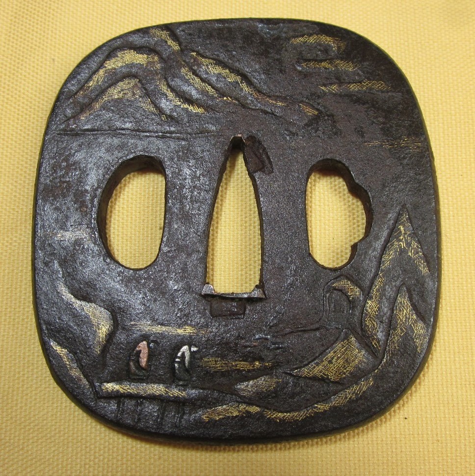優品 D-047 鉄鍔 若芝風 山水の図 木瓜形 音色良 -