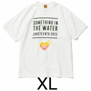 Human made SOMETHING IN THE WATER Tシャツ