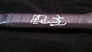 Geki Rare Kei Nishikori подписал ракетку с автографом Racket Wilson Burn95. В мире всего 20 лет.