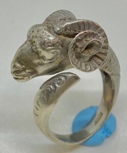  Vintage * GOAT HEAD*go-to head silver ring * free size 