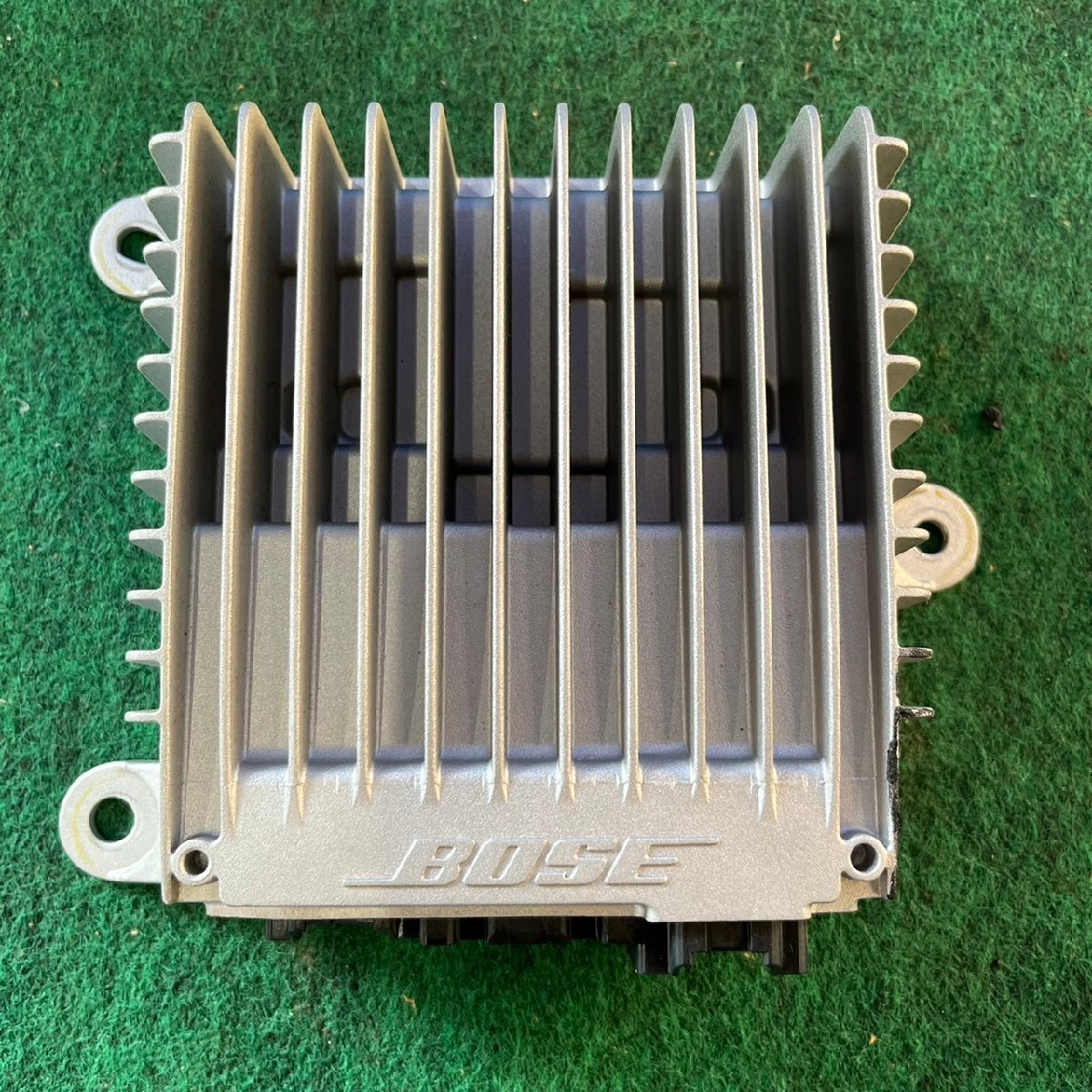 ヤフオク! -「bose スピーカー アンプ」(アンプ) (カーオーディオ)の