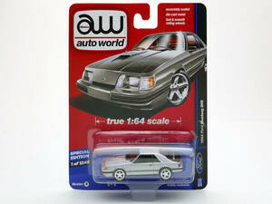 1/64 autoworld フォード マスタングSVO 銀 1984 Delux Series 2017 r1 AW64051A