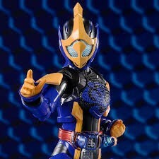 S.H.Figuarts 仮面ライダージャンヌ コブラゲノム＆ラブコフ クジャクゲノム