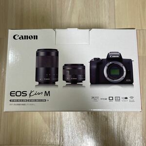 EOS Kiss M ダブルズームキット （ブラック）