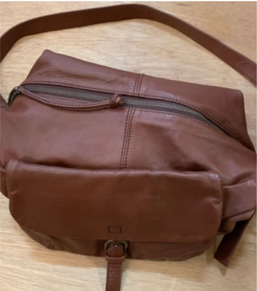 新品 TOGA レザーボックスバッグ ブラウン 茶色 箱型 ボックスバッグ