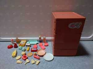 TOMY little mama refrigerator . small articles set 1991 year manufacture toy playing house miniature 