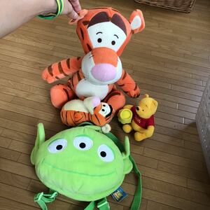 baz light little green man for children rucksack Disney soft toy 4 piece set Pooh Tiger Disney Land sightseeing . recommended 