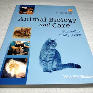 ＜洋書＞動物生物学とケア『Animal Biology and Care　3rd Edition』動物看護助手