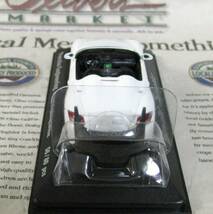 ★レア絶版*ディーラー限定*世界80台*Minichamps*1/43*Porsche Boxster Spyder 2010 ホワイト_画像4