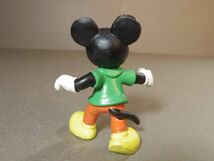ディズニー ミッキーマウス PVCフィギュア 緑色のシャツ BULLYLAND_画像2