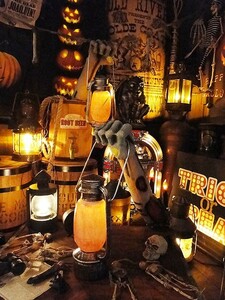 [ immediate payment ][ stock equipped ]zombi arm lantern 2 piece set # America miscellaneous goods party decoration store equipment ornament Halloween decoration 