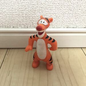 ディズニー　ディガー　フィギュア　くまのプーさん