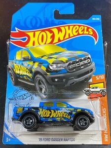 ホットウィール HOTWHEELS 19 FORD RANGER RAPTOR フォード レンジャー ラプター 青