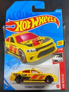 ホットウィール HOTWHEELS 15 DODGE CHARGER SRT ダッジ チャージャー 黄色