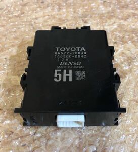 (3026) トヨタ　ヴォクシー　VOXY　ZWR80W コンピューター　86572-28030 送料1180円(北海道・沖縄お問い合わせに)