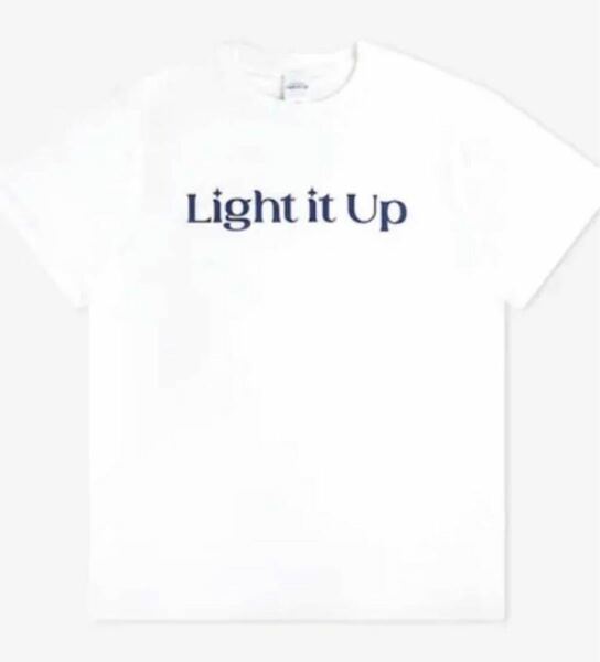 【中古品】NiziU Tシャツ Live with U 2022＂Light it Up＂Sサイズ