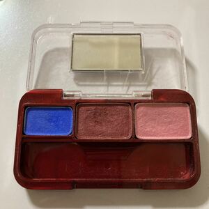  join *pi pull Shadow Kid *3 color * eyeshadow * I color * regular price 880 jpy 