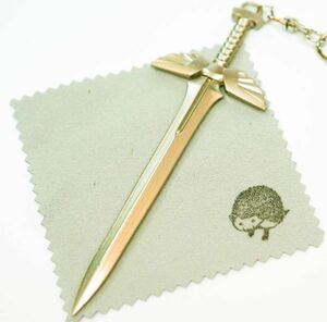 брелок для ключа L The FAIRYTAILfea Lee tail . оружие серебряный крыло Lucy natsu серый 