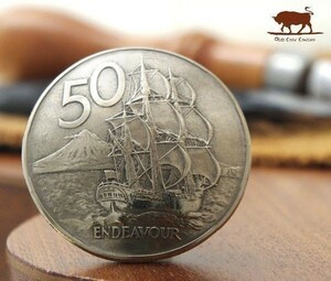 ◆コンチョ ループ式　ニュージーランド　50セント エンデバー　31mm