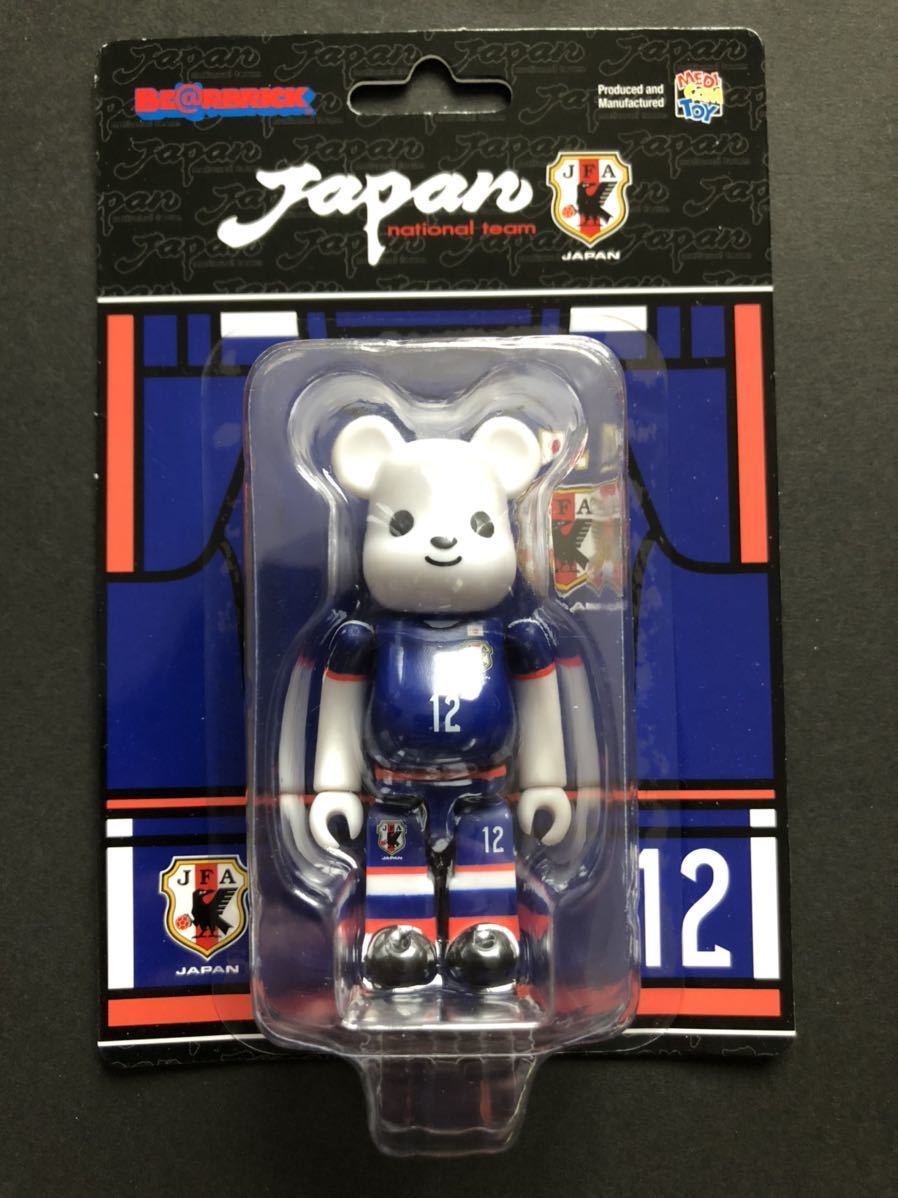 豪奢な BE@RBRICK