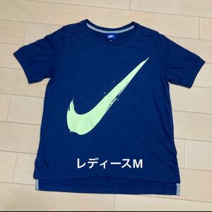 NIKE 半袖Tシャツ　レディースM ネイビー　紺色　ビックサイズT ボックスT オーバーサイズ　大きめ　ナイキ