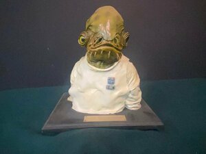 i dragon sib company manufactured 10,000 body limitation . image figure Star Wars Admiral Ackbar (ADMIRAL ACKBAR ) original box, proof document 